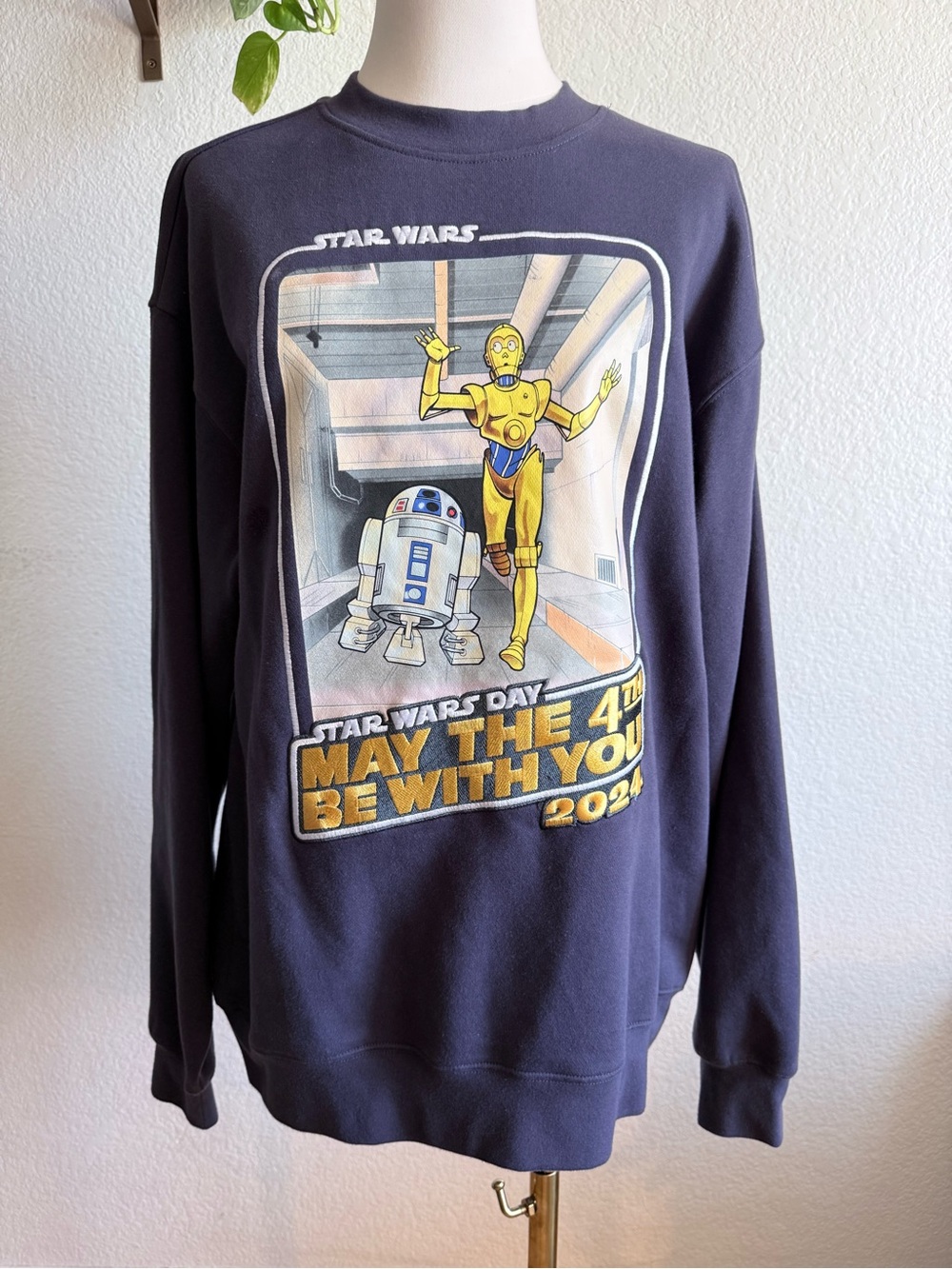 Men’s Star Wars May The 4th Be With You 2024 Crewneck - Size Medium